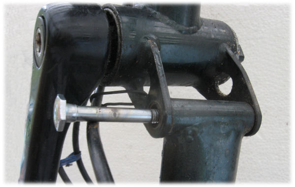 Brake center bolt pushin hinge pin