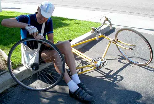 jobst fixing puncture picture