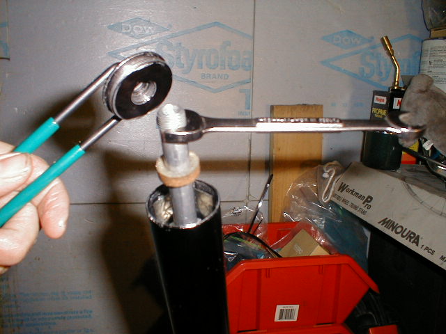 tighten top retainer