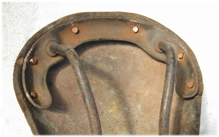 Rivets inside the Frankensaddle