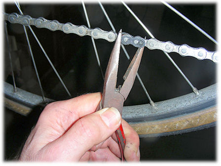 How to change a bike chain without a chain tool Chain Maintenance