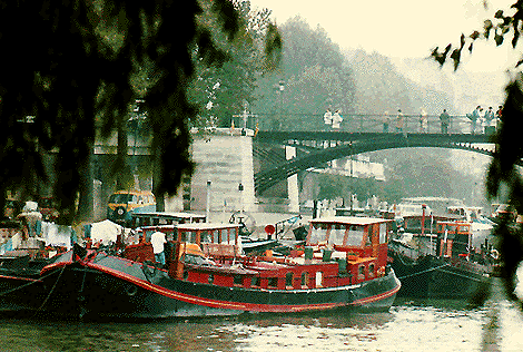 barge