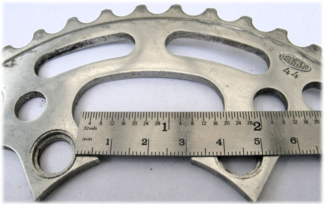 Measuring between two adjacent bolt holes