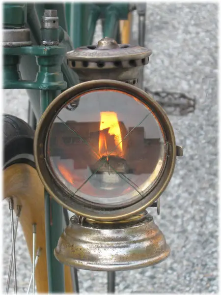 Kerosene bicycle headlamp