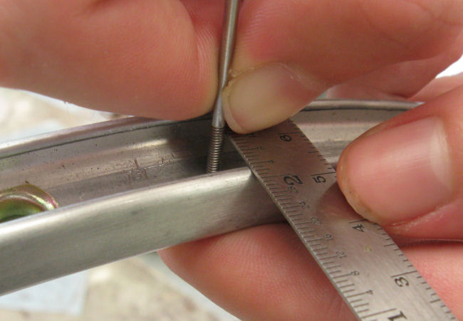 Measuring rim depth