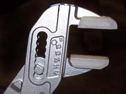unior-pliers