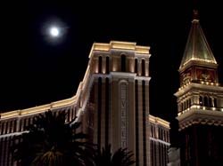 venetian-moon-29