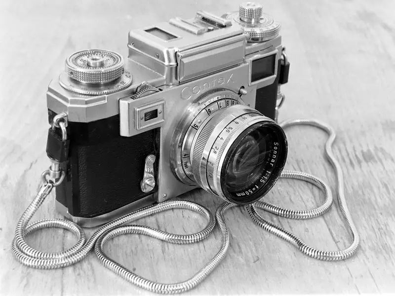 Zeiss Contax IIIa Camera
