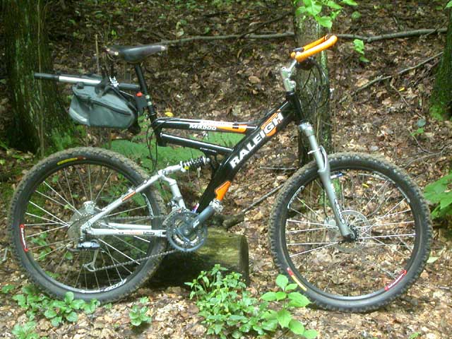 raleigh full suspension bike