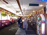 santa-cruz-diner-6-15