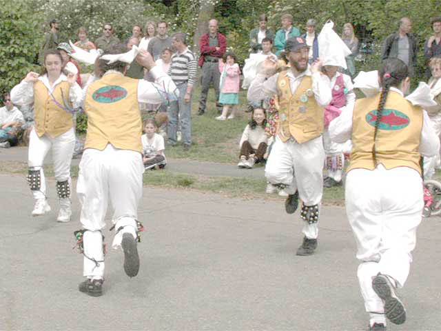 Red Herring Morris Dance Team at Lilac Sunday Image#06