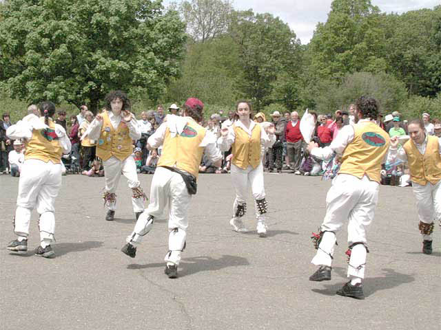 Red Herring Morris Dance Team at Lilac Sunday Image#10