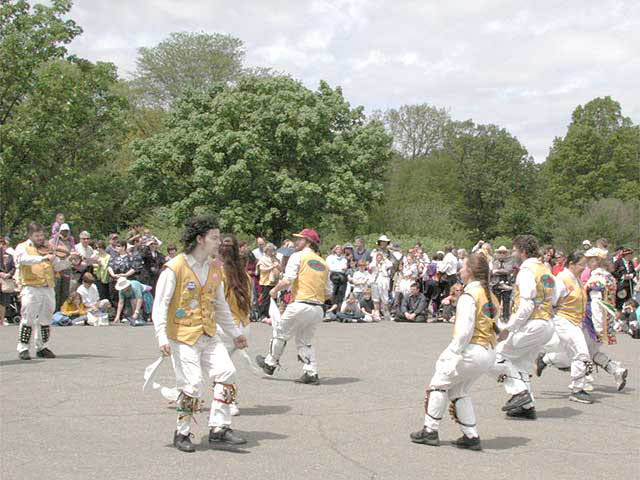 Red Herring Morris Dance Team at Lilac Sunday Image#11