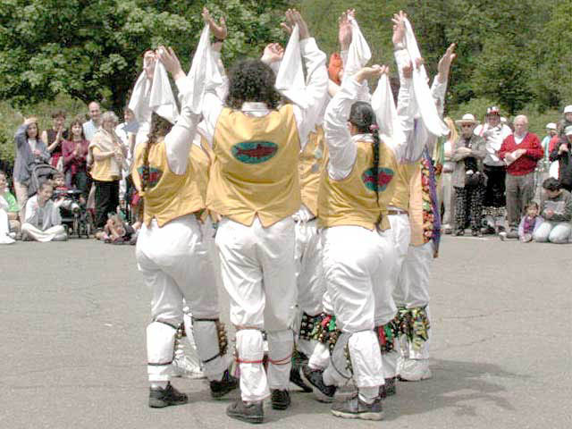 Red Herring Morris Dance Team at Lilac Sunday Image#20