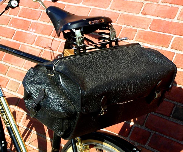 brooks bags bicycle