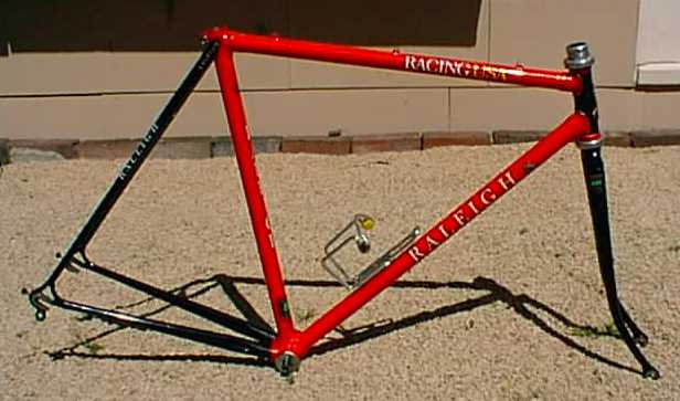 1985-RacingUSA-Side.jpg
