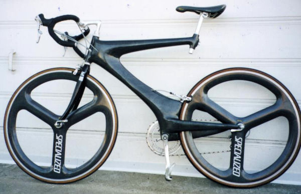 Damon Rinard's DIY carbon-fiber bicycle